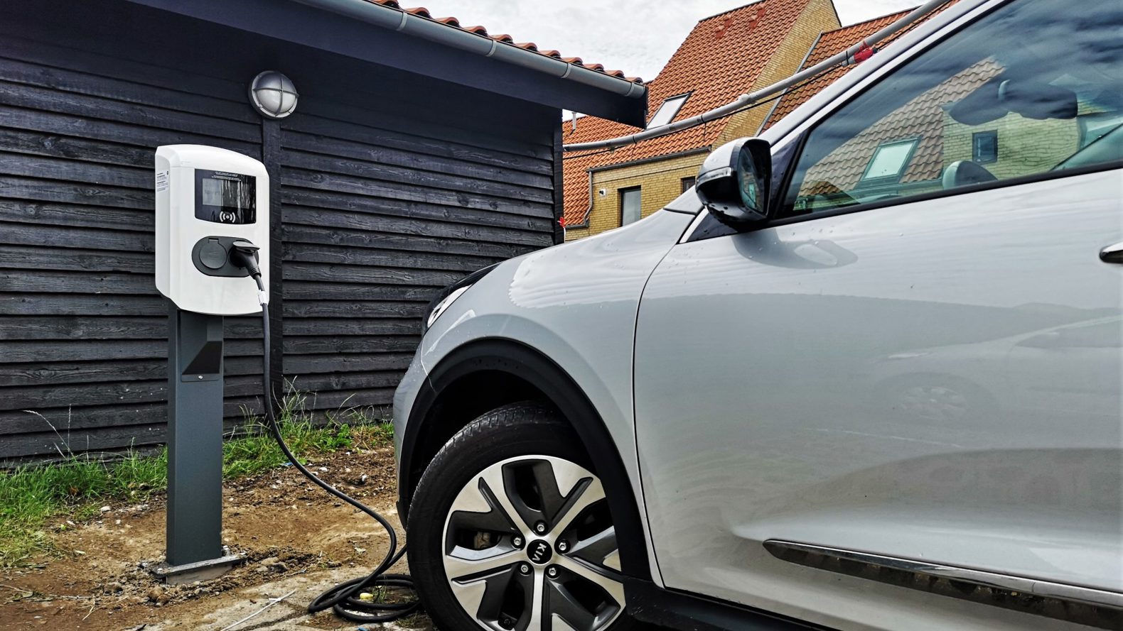 Ladestander I Boligforening 2048X1415